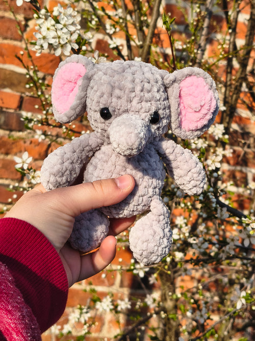 Ernie, Ella, Ellie Elefant